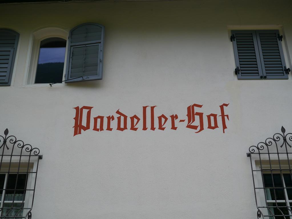 Weingut Pardellerhof Villa Marlengo Exterior photo