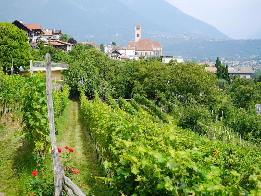 Weingut Pardellerhof Villa Marlengo Exterior photo